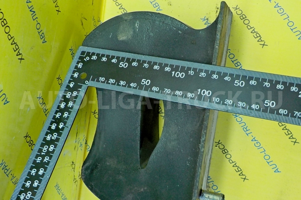 Отбойник рессоры Отбойник    MB035038