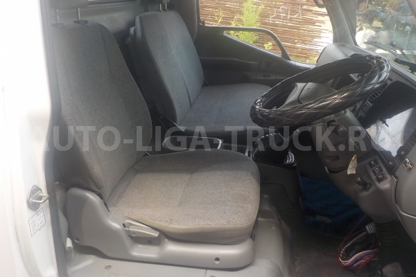Кабина Mitsubishi canter 174 ШИРОКАЯ КАБИНА 1998 24 Кабина Mitsubishi canter 174 ШИРОКАЯ КАБИНА 1998 24