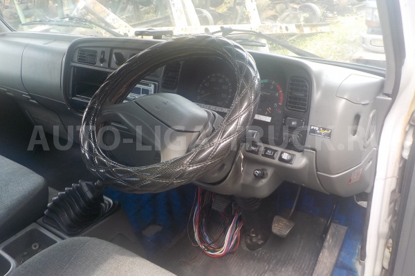 Кабина Mitsubishi canter 174 ШИРОКАЯ КАБИНА 1998 24 Кабина Mitsubishi canter 174 ШИРОКАЯ КАБИНА 1998 24