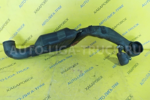 Патрубок фильтра Toyota Dyna, Toyoace S05C Патрубок фильтра S05C 2001 17360-78020 Патрубок фильтра Toyota Dyna, Toyoace S05C Патрубок фильтра S05C 2001 17360-78020