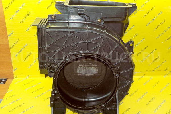Корпус моторчика печки  ISUZU  ELF Корпус мотора печки    8-97106-316-0