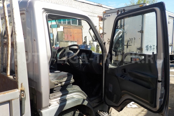  Кабина Mitsubishi Canter 189 КАБИНА  2000 24 