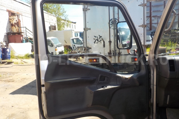  Кабина Mitsubishi Canter 189 КАБИНА  2000 24 