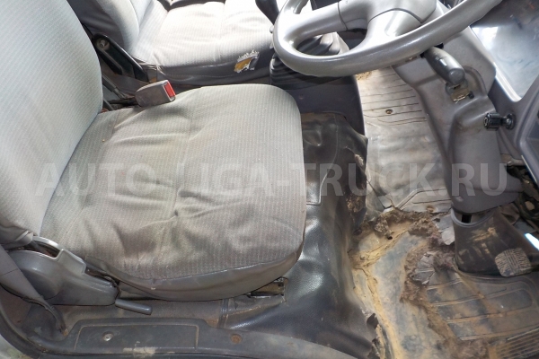 Кабина Nissan Atlas 140  -  4 вд МОСТОВАЯ КАБИНА FD42 1995 24 