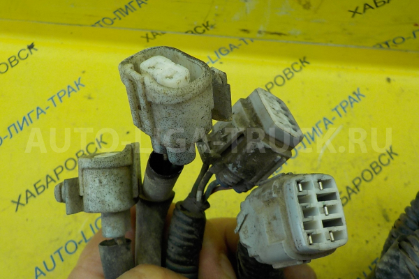 Проводка стоп сигнала  TOYOTA  DYNA  82165-25060 Электропроводка  2003 24 82165-25060