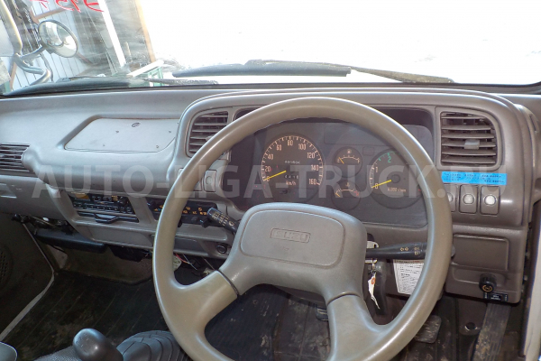 Панель приборов ISUZU ELF 8-97118-720-0 и другие Панель приборов 8-97118-720-0 Панель приборов ISUZU ELF 8-97118-720-0 и другие Панель приборов 8-97118-720-0