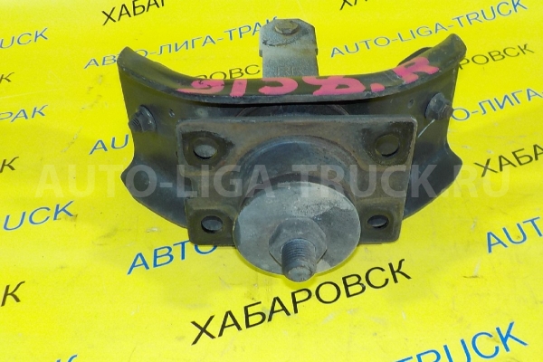Задние подушки  кабины Isuzu Elf 4JG2 Задние подушки  кабины 4JG2 2003  8-97216-458-0