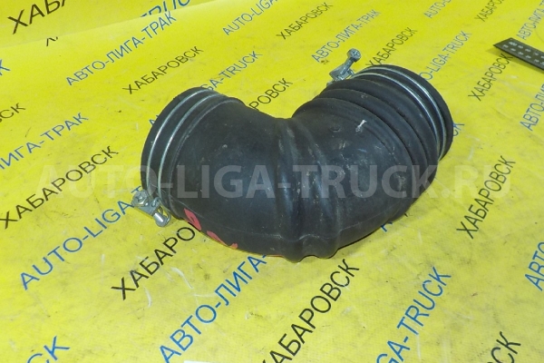 Впускной патрубок Isuzu Elf 4HF1 Впускной патрубок 4HF1 1996  8-97102-361-0