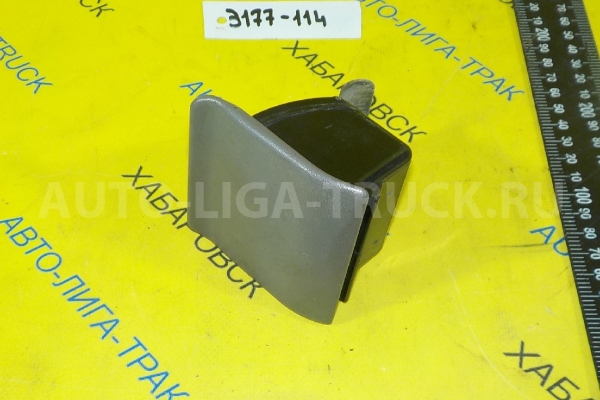 Пепельница Isuzu Elf 4HF1 Пепельница 4HF1 1996 8-97853-892-3 Пепельница Isuzu Elf 4HF1 Пепельница 4HF1 1996 8-97853-892-3