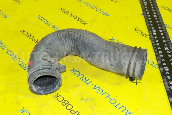 Патрубок радиатора Isuzu Elf 4HG1 Патрубок радиатора 4HG1 1996  8-97128-673-0