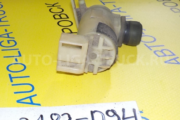 Моторчик  омывателя Isuzu Elf 4HF1 Моторчик  омывателя 4HF1 1997  8-97855-139-0