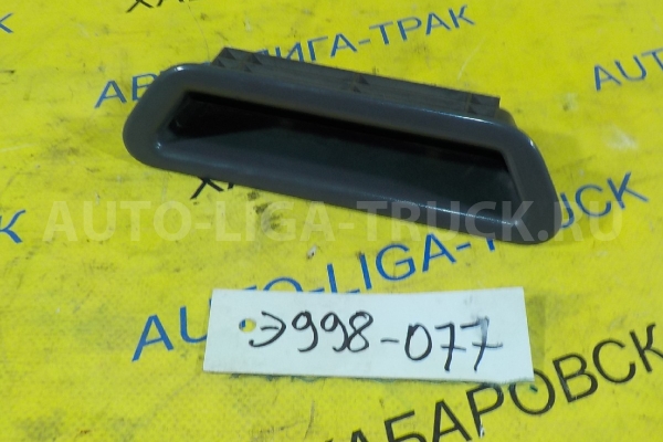 Обшивка двери Isuzu Elf Обшивка двери    8-97852-669-3