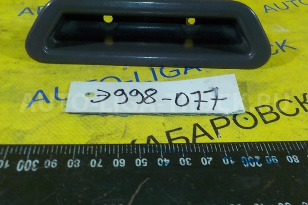 Обшивка двери Isuzu Elf Обшивка двери    8-97852-669-3