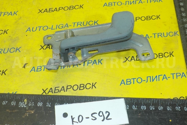 Ручка двери внутреняя Mitsubishi Canter Ручка двери внутреняя    MC142091