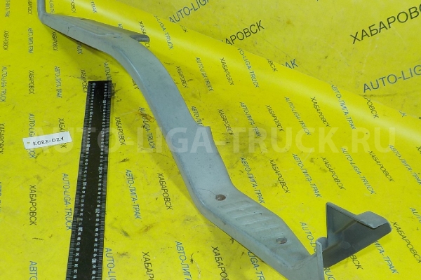 Порог Mitsubishi Canter 4D35 Порог 4D35 1994  MC139539