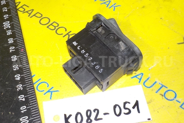 КНОПКА Mitsubishi Canter 4D35 КНОПКА 4D35 1994  MC857385