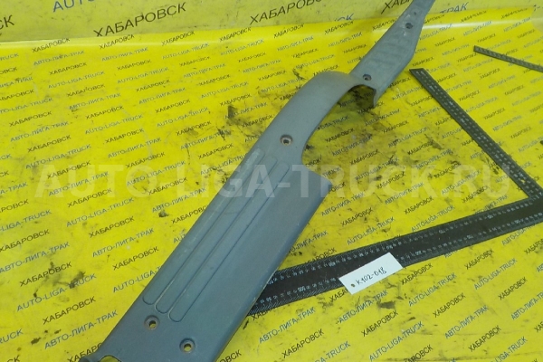 Порог Mitsubishi Canter 4D36 Порог 4D36 1994 MC139538 Порог Mitsubishi Canter 4D36 Порог 4D36 1994 MC139538