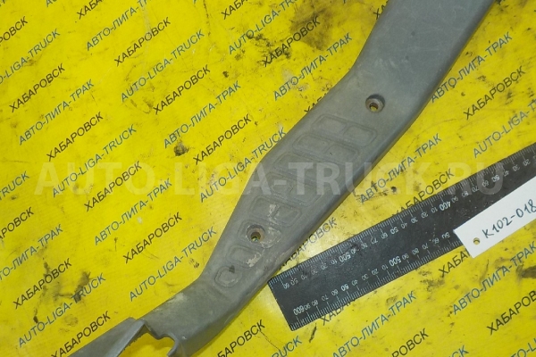 Порог Mitsubishi Canter 4D36 Порог 4D36 1994 MC139538 Порог Mitsubishi Canter 4D36 Порог 4D36 1994 MC139538