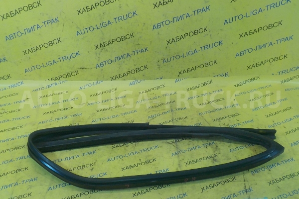 Уплотнитель двери Isuzu Elf 4JB1 Уплотнитель двери 4JB1 1991  MC146075