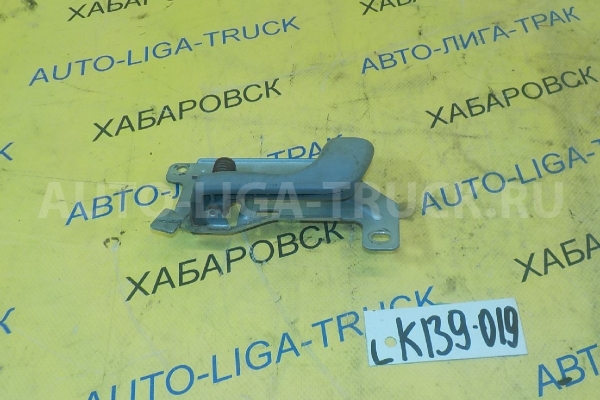 Ручка двери внутреняя Mitsubishi Canter 4D36 Ручка двери внутреняя 4D36 1999  MC142091