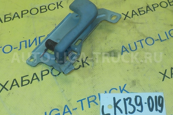 Ручка двери наружняя Mitsubishi Canter 4D36 Ручка двери наружняя 4D36 1999  MC142091