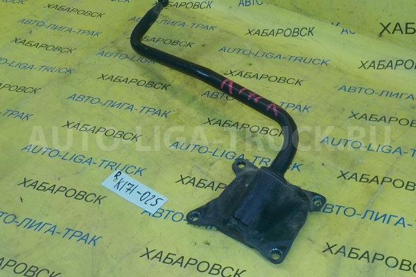СТОЙКА ЗЕРКАЛА Mitsubishi Canter 4M51 СТОЙКА ЗЕРКАЛА 4M51 2001  MC140749