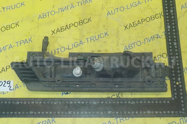 Поворотник с двери Mitsubishi Canter 4M40 Поворотник с двери 4M40 1996  MC147232