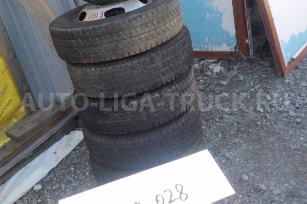 Шина Mitsubishi Canter 4P10T Шина 2012 R15 Шина Mitsubishi Canter 4P10T Шина 2012 R15