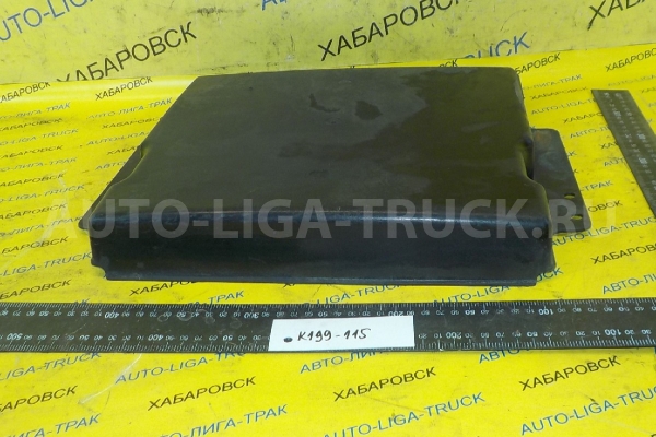 Крышка АКБ Mitsubishi Canter 4P10T Крышка АКБ  2012  MK648363