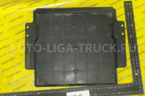 Крышка АКБ Mitsubishi Canter 4P10T Крышка АКБ  2012  MK648363
