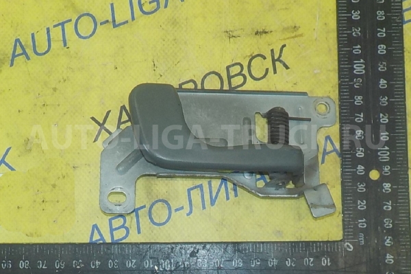 Ручка двери внутреняя Mitsubishi Canter 4D33 Ручка двери внутреняя 4D33 1999  MC142092