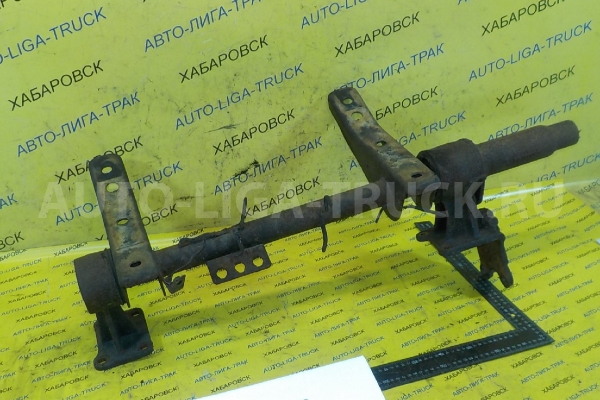 Торсион кабины Mitsubishi Canter 4D32 Торсион кабины 4D32 1990  MB395093