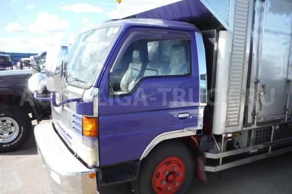 Кабина кабина Mazda titan 122 КАБИНА  1999 24 