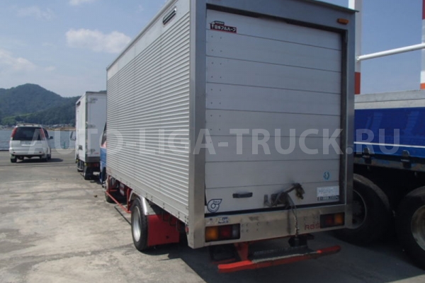 Mitsubishi canter 157  4D33 1995 24 