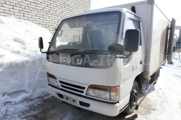 Кабина Isuzu Elf 139 12вольт 4WD КАБИНА  1993 12 