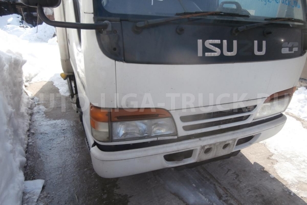 Кабина Isuzu Elf 139 12вольт 4WD КАБИНА  1993 12 