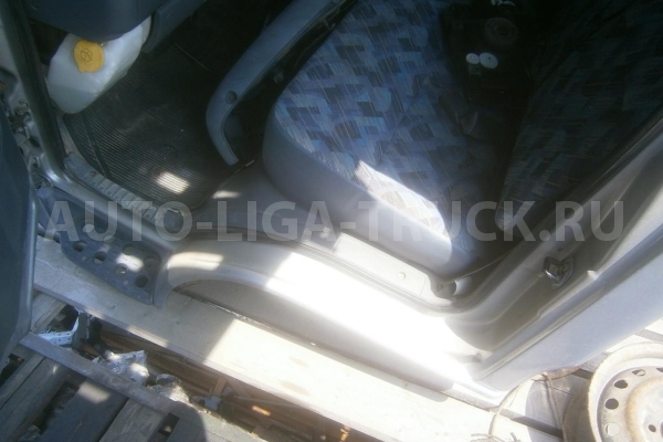 Кабина Nissan Atlas 118 КАБИНА  2001 12 