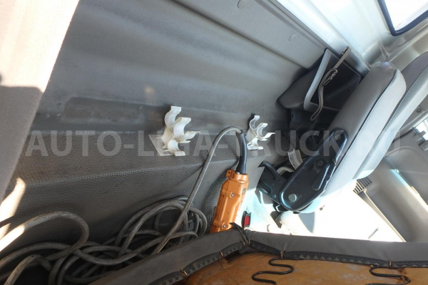 КУЗОВ Isuzu Elf 4HF1 КУЗОВ 4HF1   ALT-000177