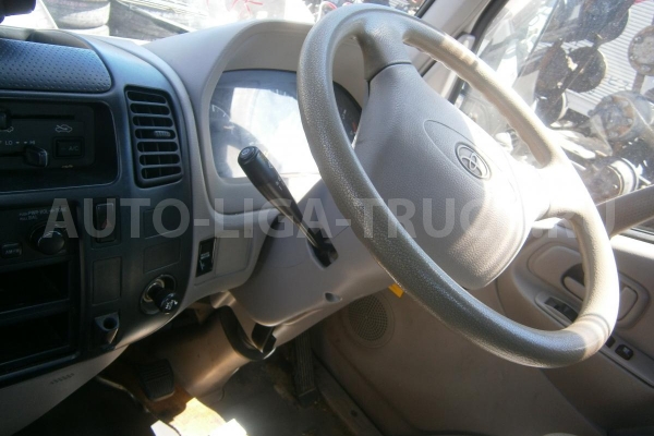 Кабина Toyota Duna 83 КАБИНА  2004 24 