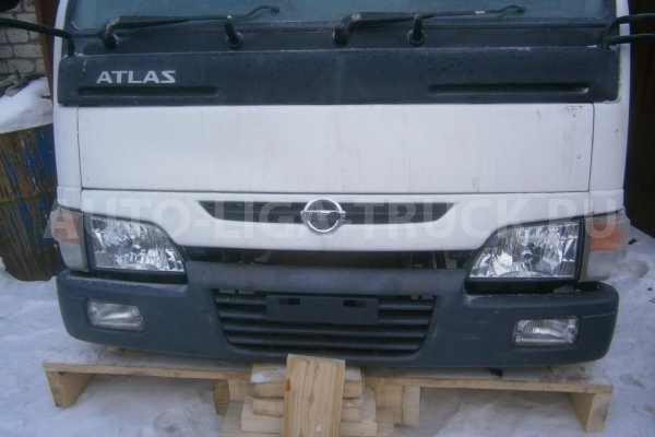 Кабина Nissan Atlas 119 КАБИНА  2002 12 