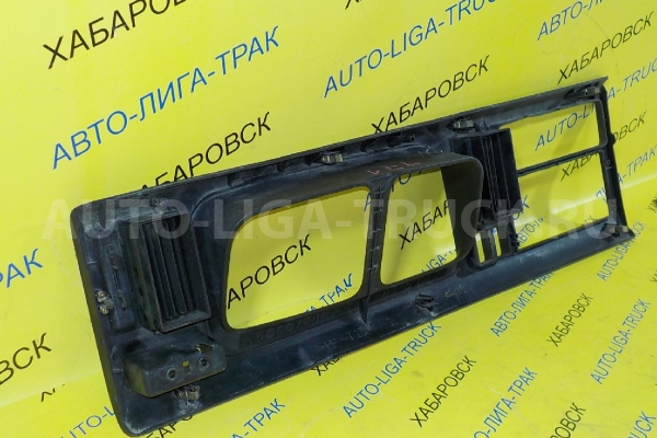 Консоль панели приборов Mazda Titan TF Консоль панели приборов TF 1999  W412-55-111