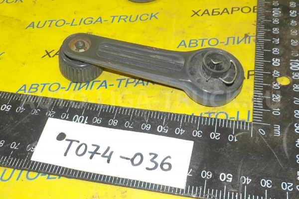 Ручка стеклоподъёмника Mazda Titan VS Ручка стеклоподъёмника VS 1997 S084-58-580A Ручка стеклоподъёмника Mazda Titan VS Ручка стеклоподъёмника VS 1997 S084-58-580A