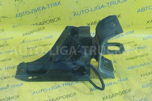Передняя подушка кабины Mazda Titan VS Передняя подушка кабины VS 2001 W612-36-210 Передняя подушка кабины Mazda Titan VS Передняя подушка кабины VS 2001 W612-36-210