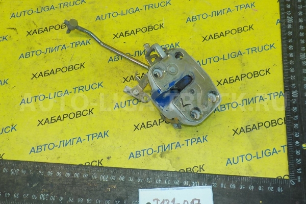 Замок двери Mazda Titan TF Замок двери TF 1996  W323-59-310A