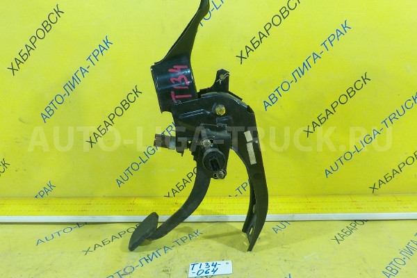 КАБИНА Mazda Titan 4HF1 КАБИНА 4HF1 2001 24 КАБИНА Mazda Titan 4HF1 КАБИНА 4HF1 2001 24