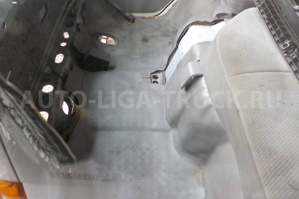 КАБИНА Mazda Titan 4HF1 КАБИНА 4HF1 2001 24 КАБИНА Mazda Titan 4HF1 КАБИНА 4HF1 2001 24