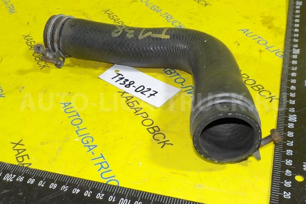 Патрубок радиатора Mazda Titan TF Патрубок радиатора TF 1994  TM01-15-186