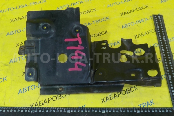 Кронштейн Mazda Titan SL Кронштейн SL 1989  W201-51-8P0C