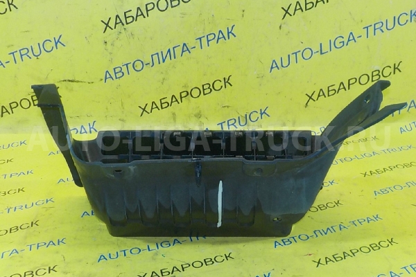 Подножка Mazda Titan WL Подножка WL 2002 S58B-51-V10B Подножка Mazda Titan WL Подножка WL 2002 S58B-51-V10B