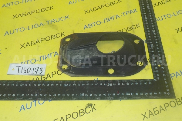 Пыльник рулевой колонки Mazda Titan SL Пыльник рулевой колонки SL 1994  W201-32-645A
